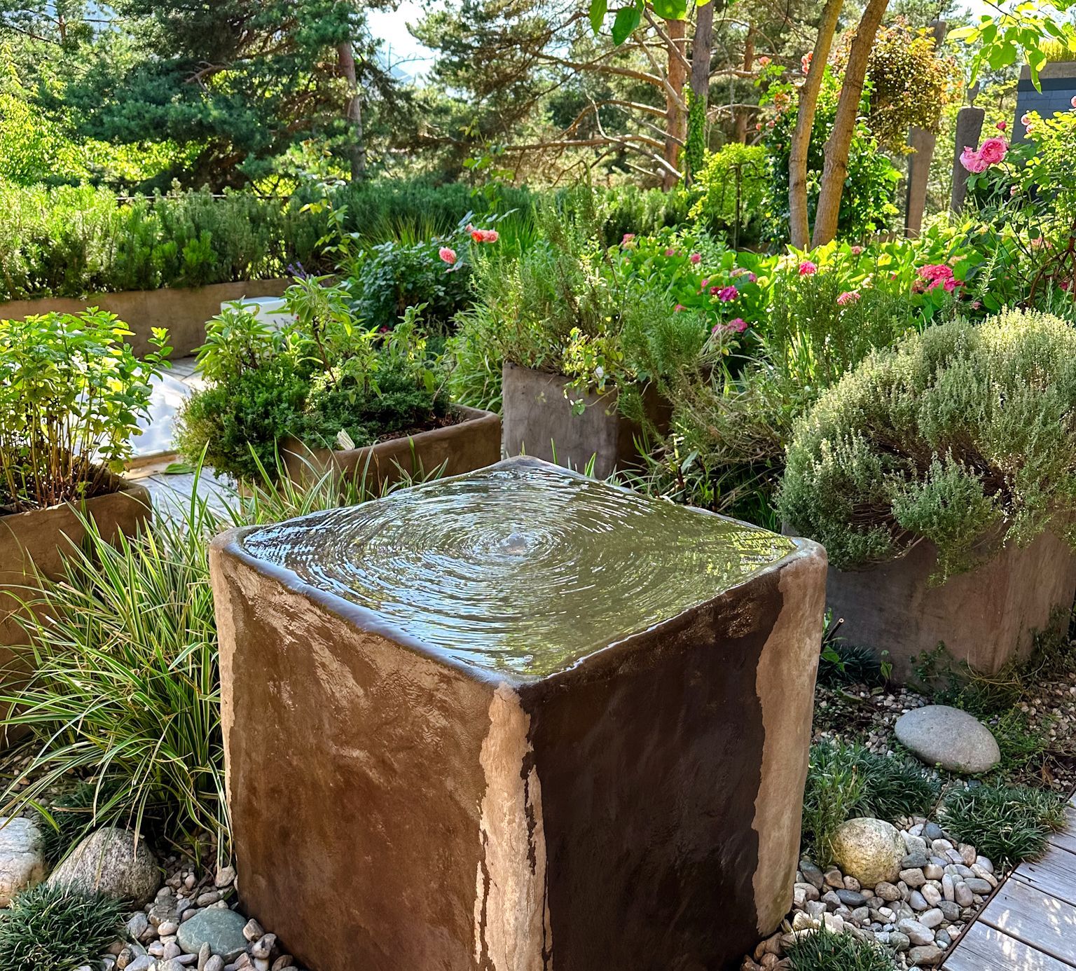 Gartenobjekt mit Kante und Masse